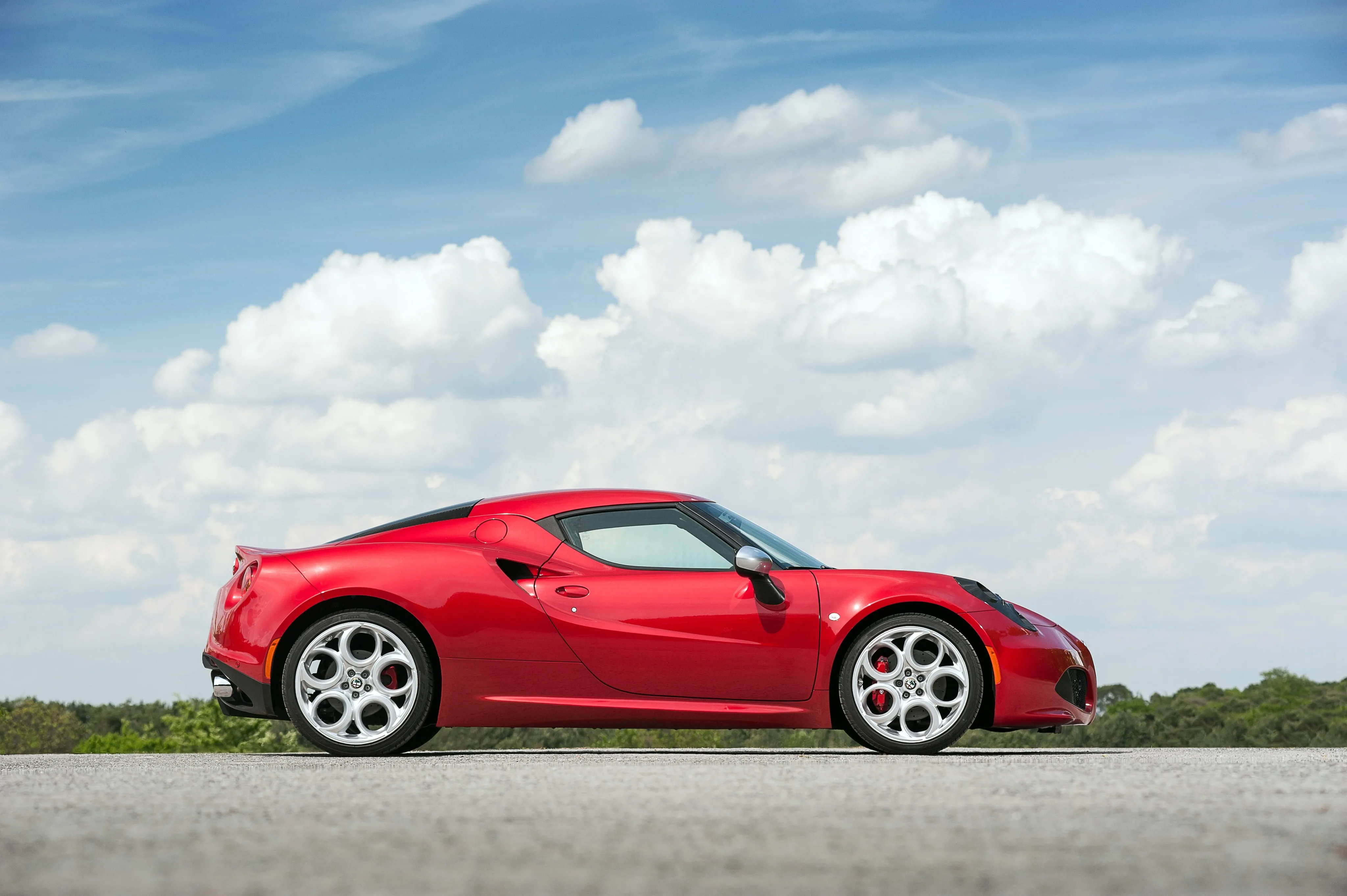 ALFA-ROMEO-4C-4765_78-1.jpg