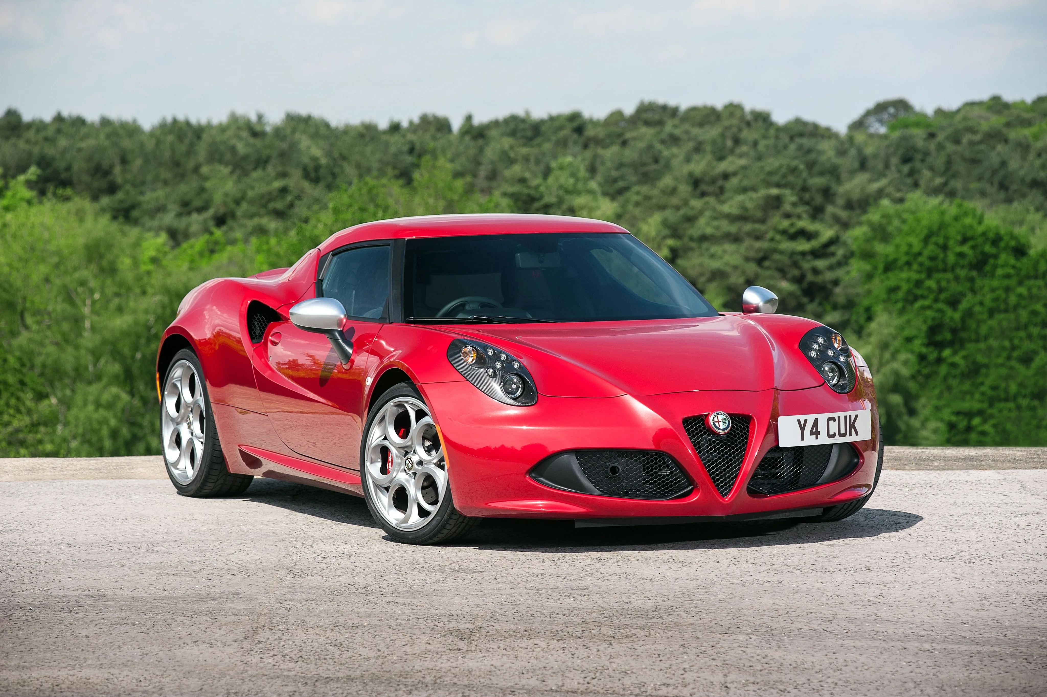 ALFA-ROMEO-4C-4765_81-1.jpg
