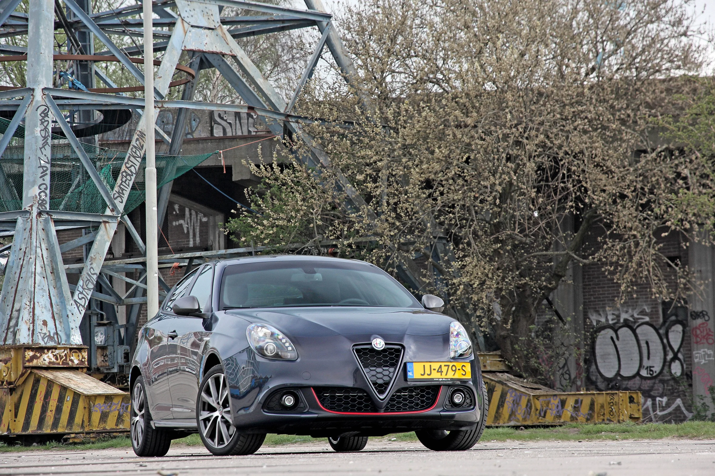 ALFA-ROMEO-Giulietta-5645_15-3.jpeg