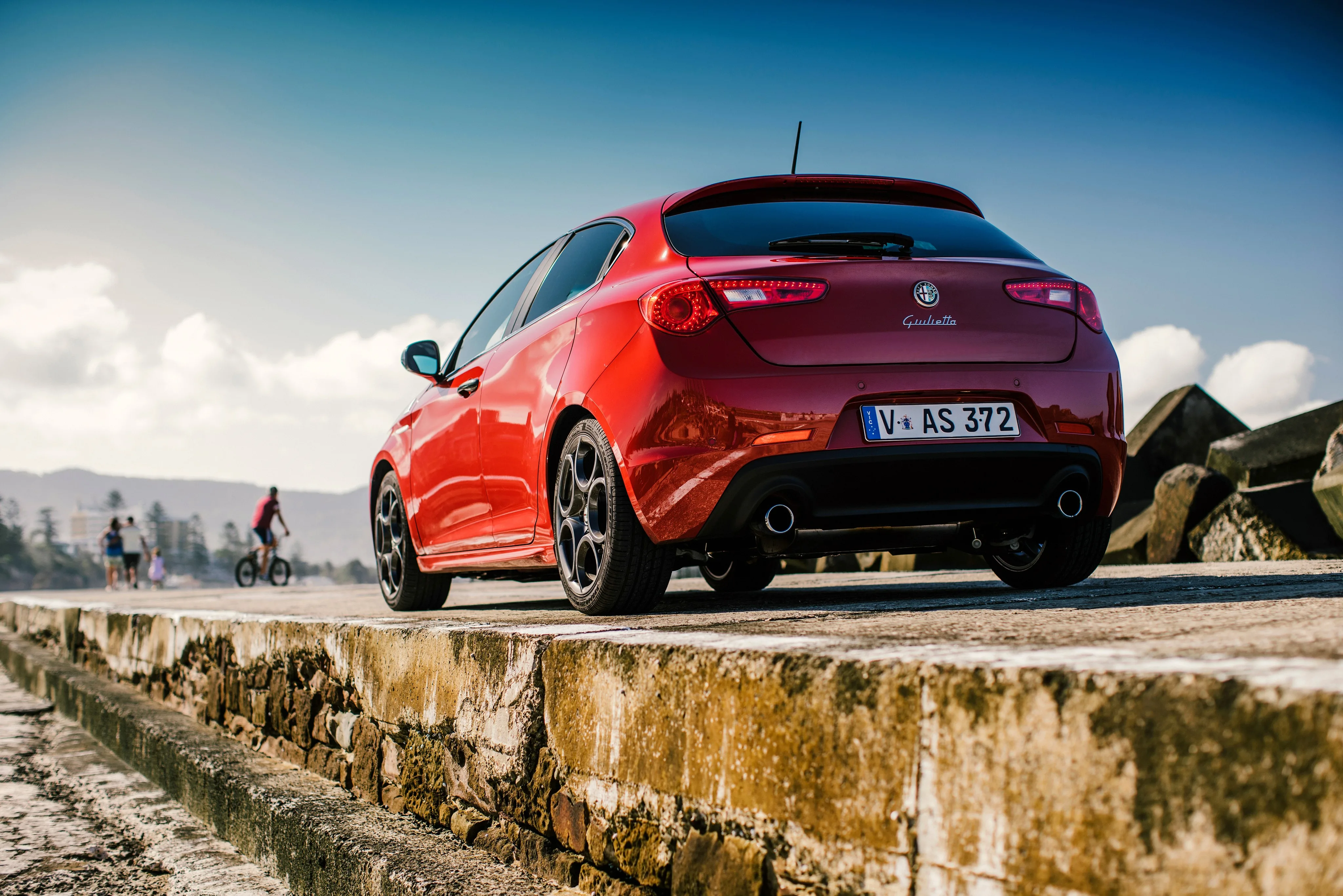 ALFA-ROMEO-Giulietta-Quadrifoglio-Verde-4591_48-1.jpg