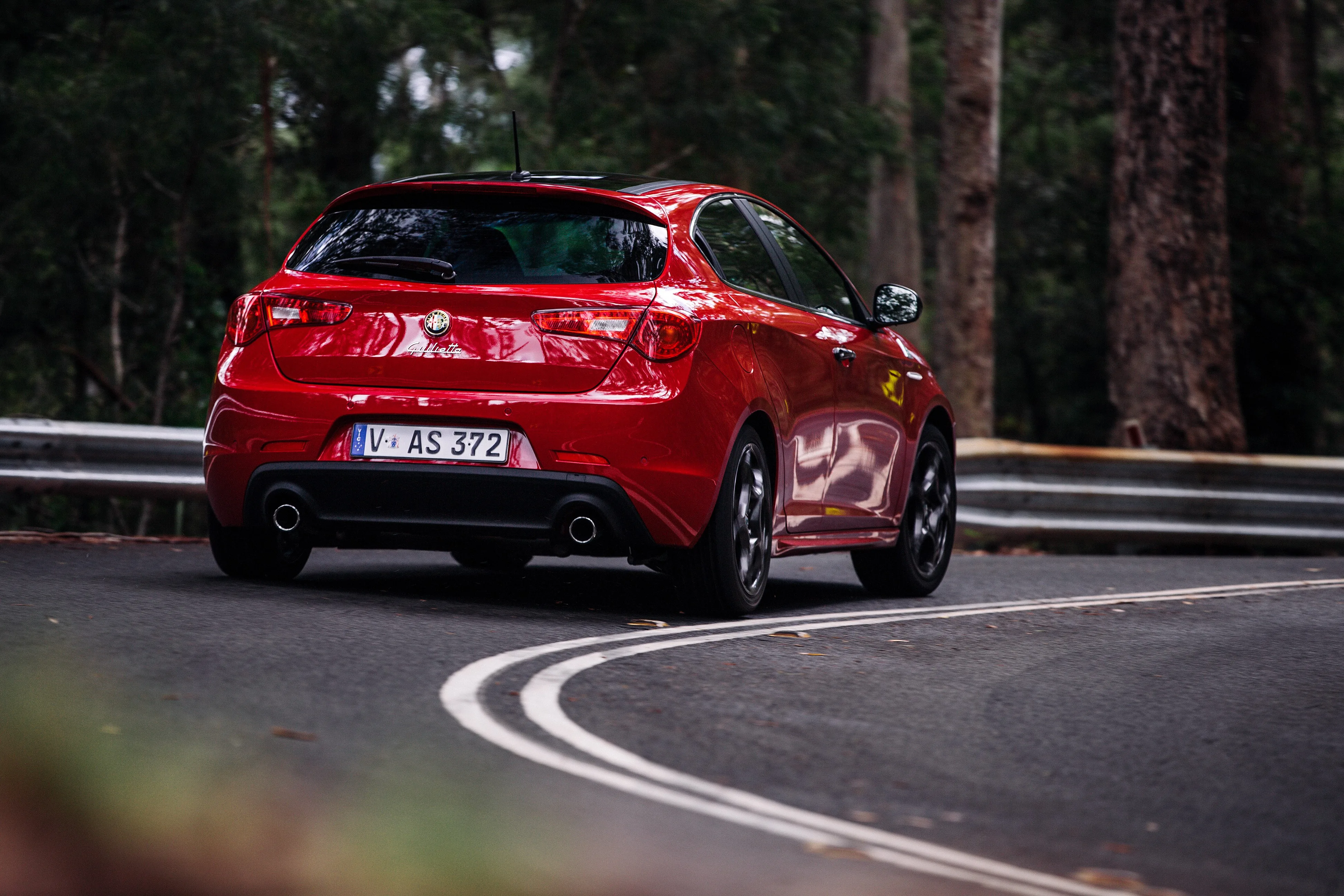 ALFA-ROMEO-Giulietta-Quadrifoglio-Verde-4591_49-1.jpg