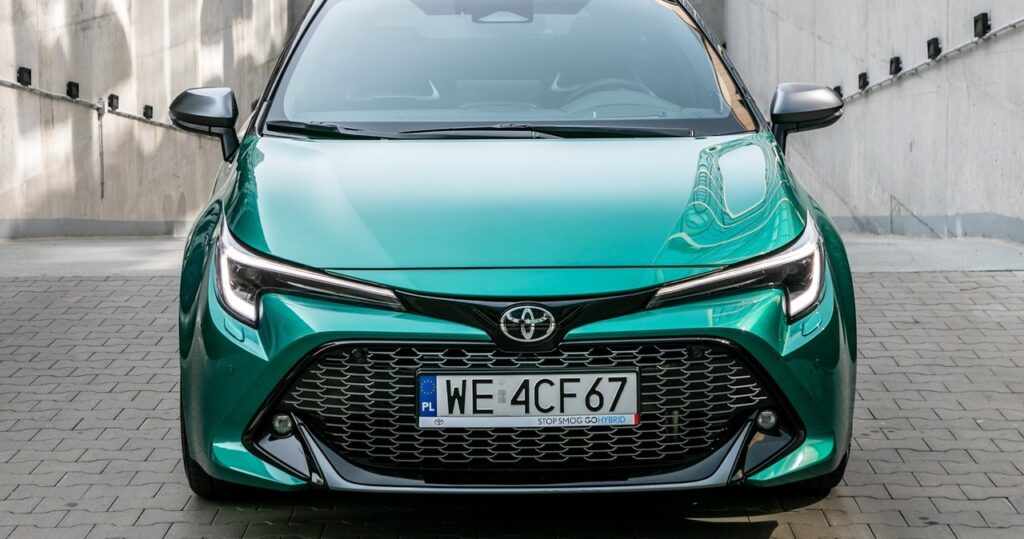 Wielka Brytania przyspiesza zakaz rejestracji samochodów spalinowych