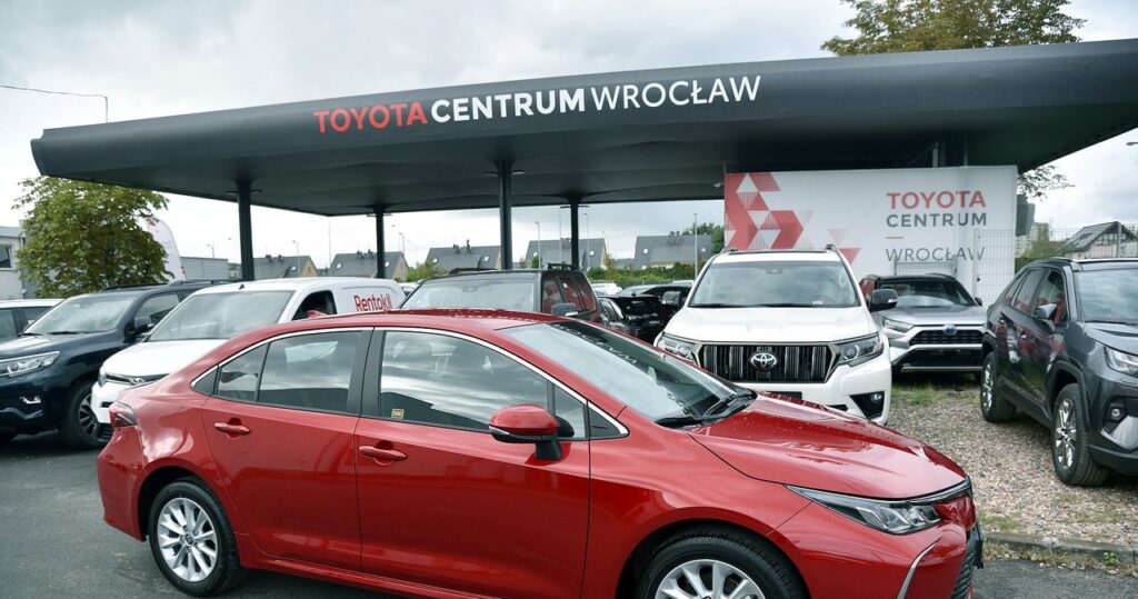 Toyota Corolla znika z polskich cenników: Kolejna ofiara norm emisji CO2 w Polsce