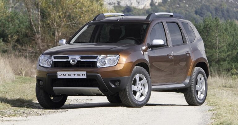 Dacia Duster pierwszej generacji: Warto kupić czy lepiej unikać? Ekspert ocenia ryzyka i korzyści