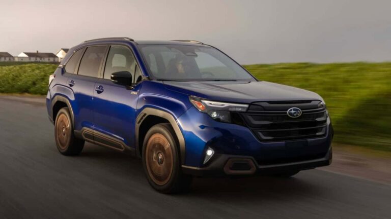 Subaru Forester Hybrid 2025: Nowa era dla crossoverów z napędem hybrydowym