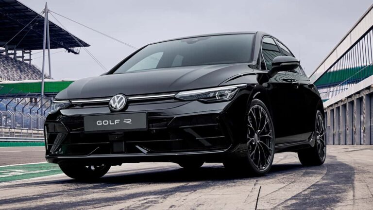 Spadek sprzedaży modeli Volkswagen Golf GTI i R: Co wpłynęło na wyniki?