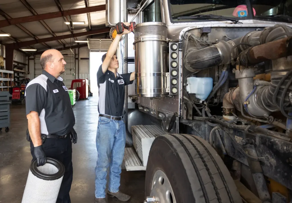 Jak samodzielnie diagnozować usterki w układzie wydechowym?