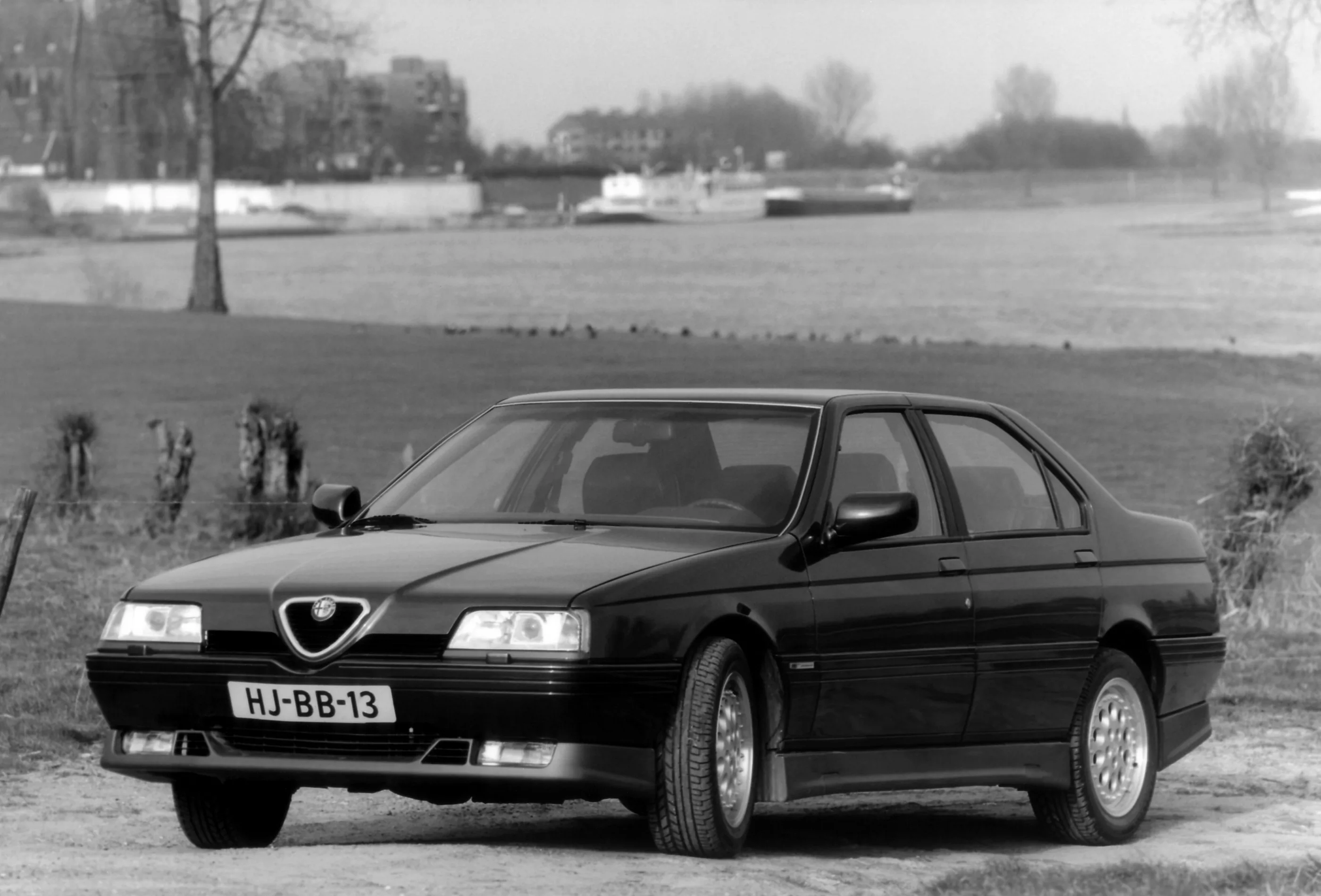 ALFA-ROMEO-164-738_24.jpeg