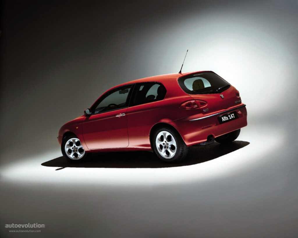ALFA ROMEO 147 (3 drzwiowe) 2000-2005