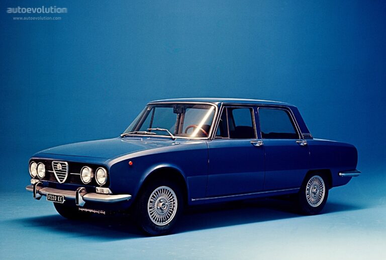ALFA ROMEO 2000 Berlina 1971-1977
