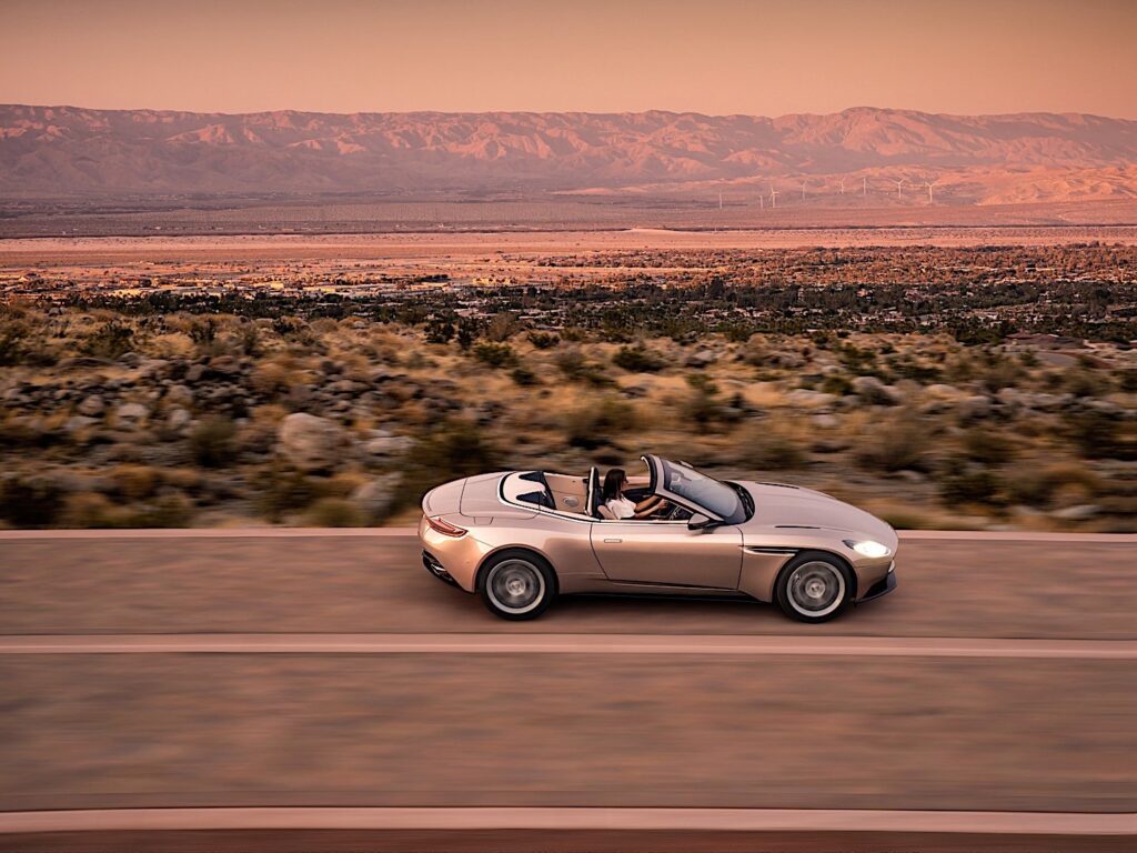 ASTON MARTIN DB11 Volante 2018-Present