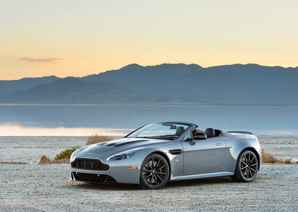 ASTON MARTIN V12 Vantage S Roadster 2014-Present
