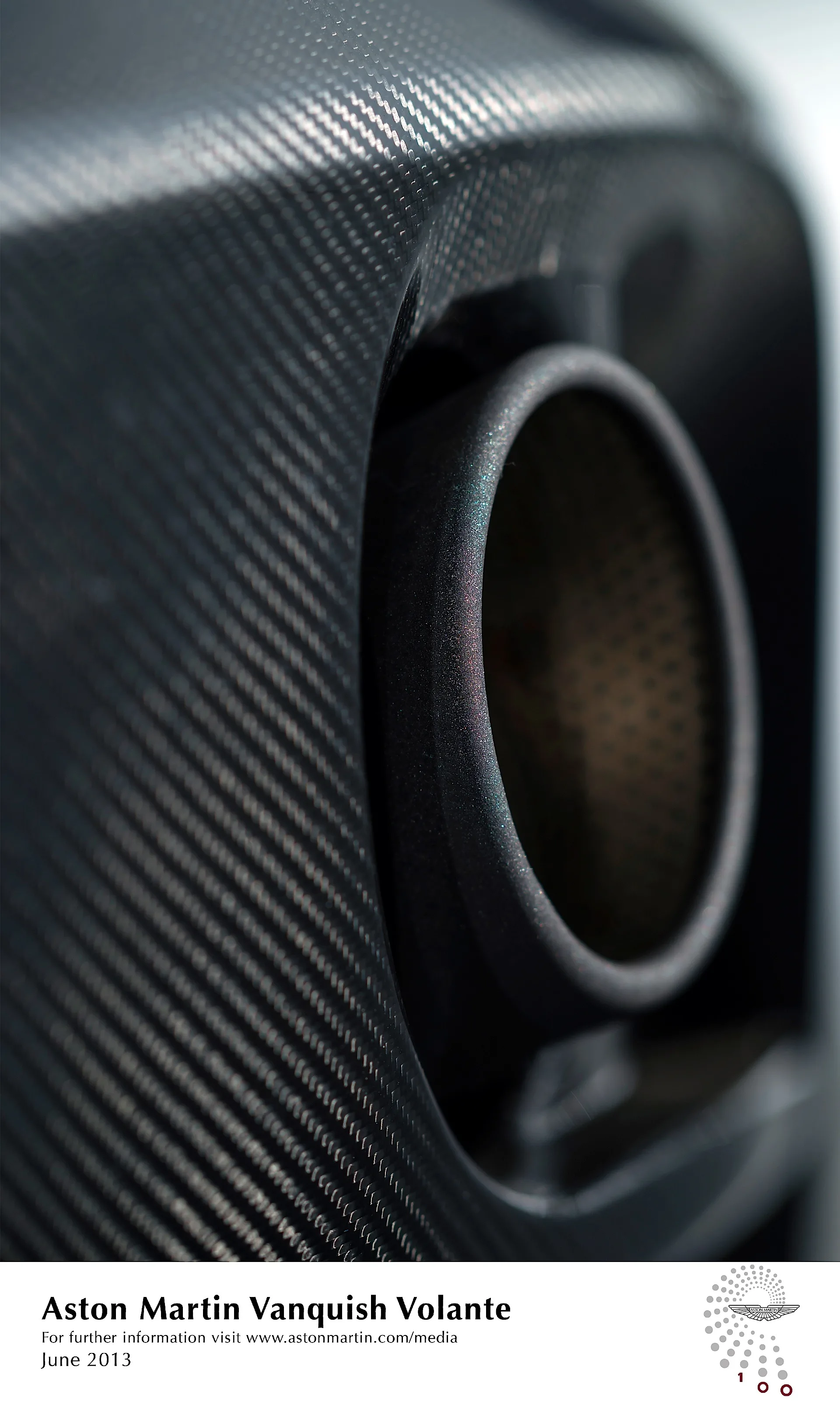 ASTON-MARTIN-Vanquish-Volante-4889_19.jpg