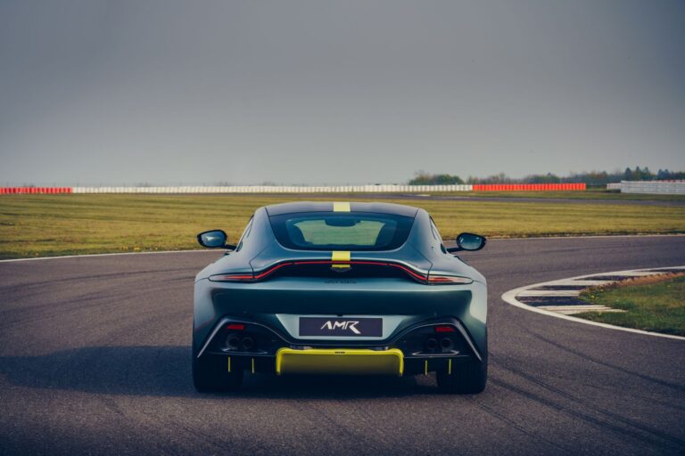 ASTON MARTIN Vantage AMR 2019-Present