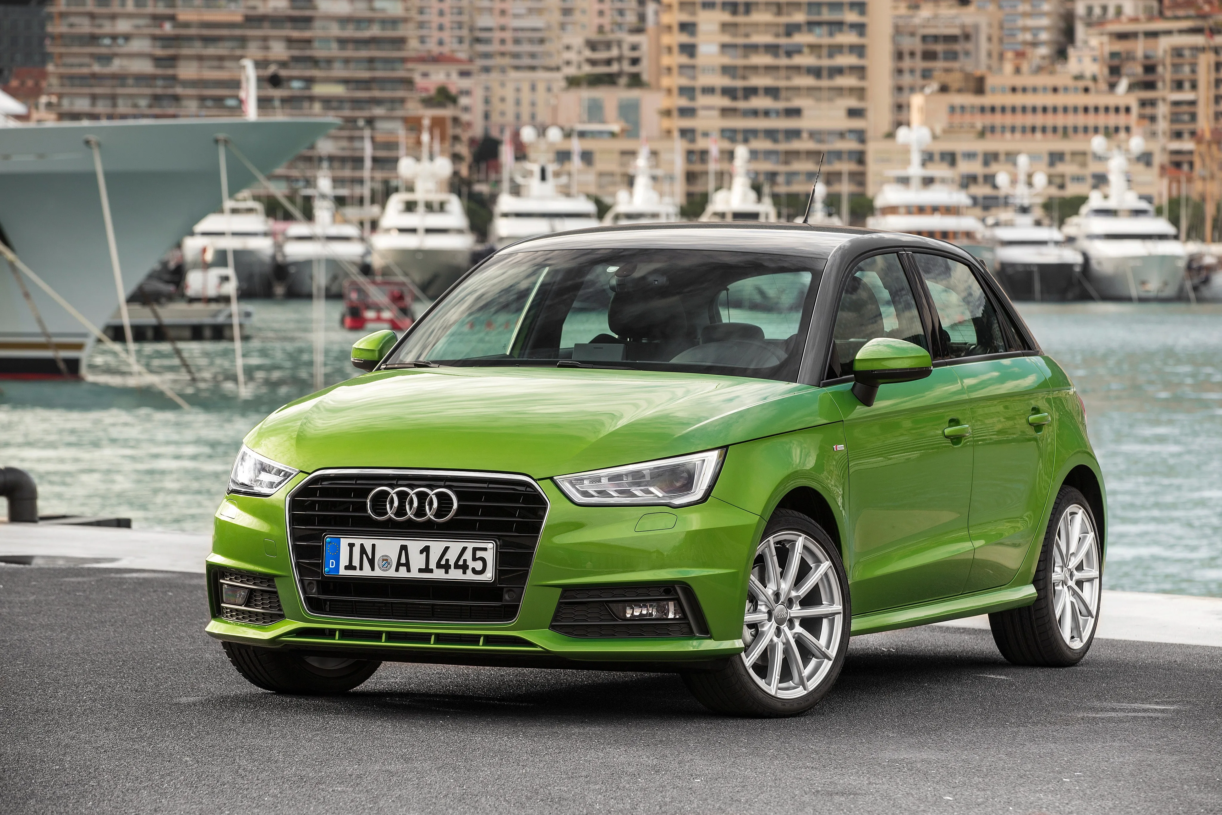 AUDI-A1-Sportback-5-doors-4440_71.jpg