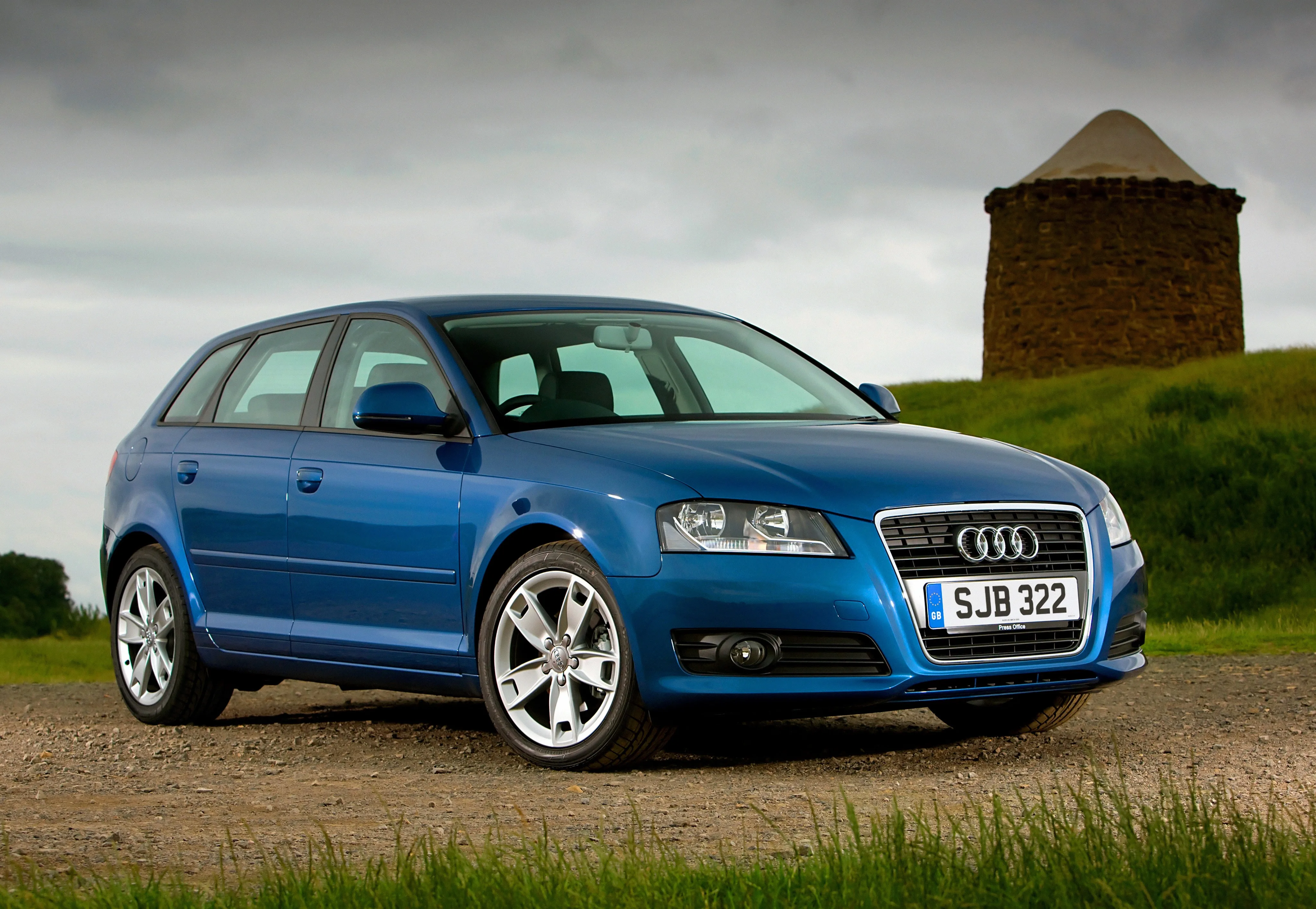 AUDI-A3-Sportback-3741_68.jpeg