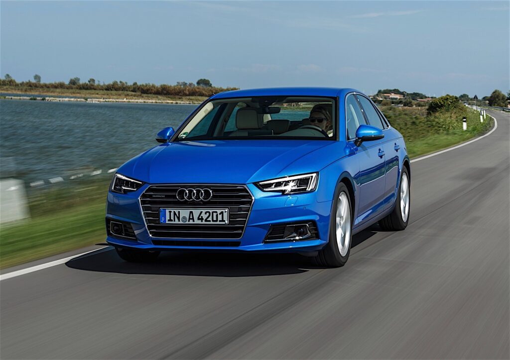 AUDI A4 2016-2018