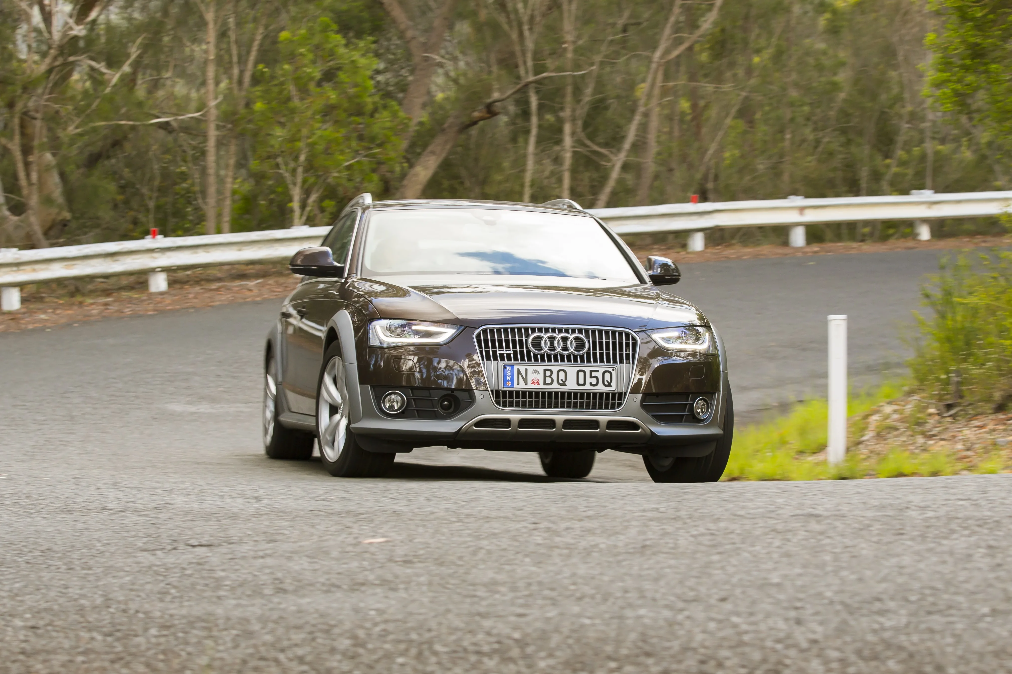 AUDI-A4-Allroad-4415_49.jpg