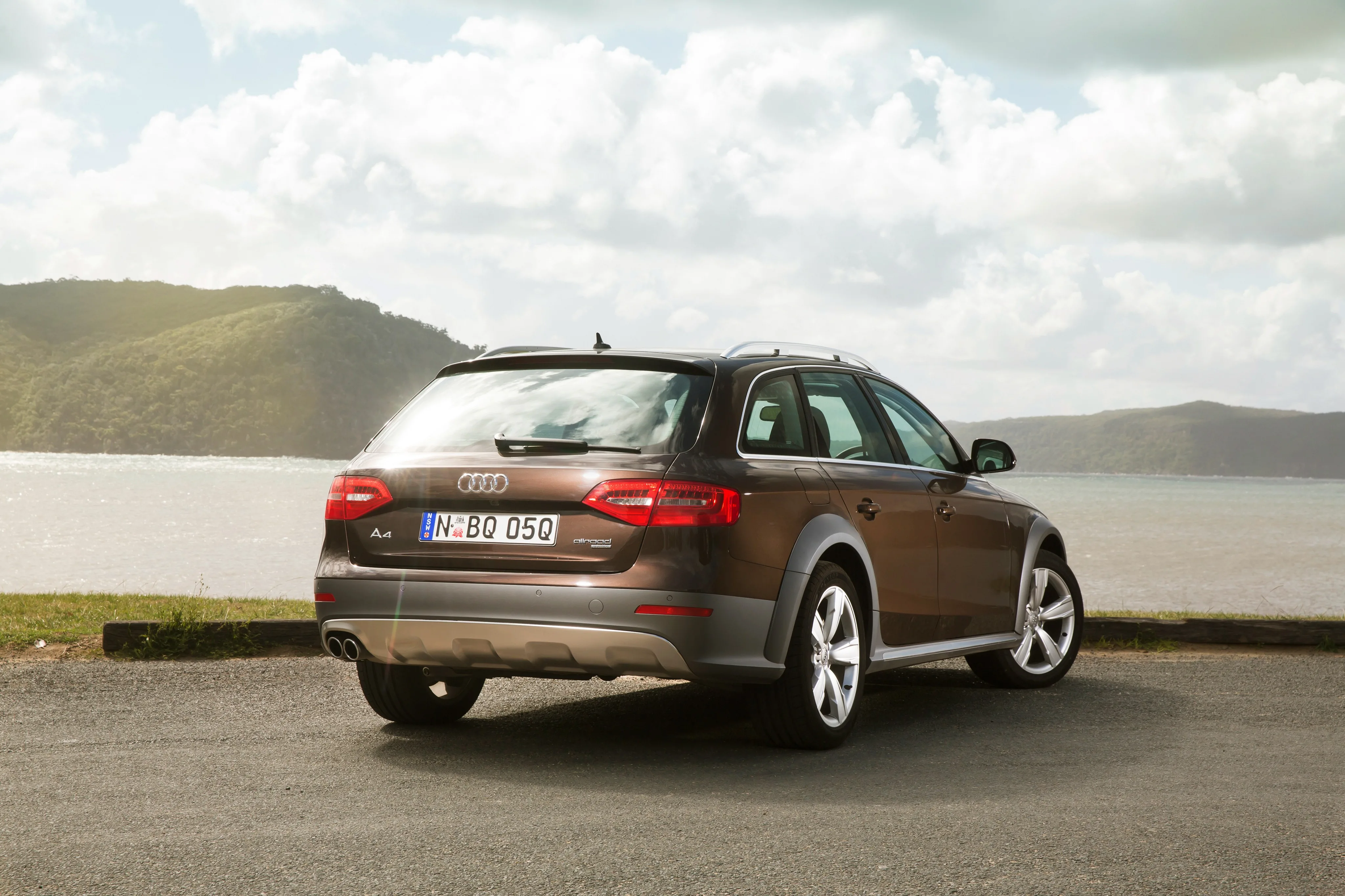 AUDI-A4-Allroad-4415_56.jpg