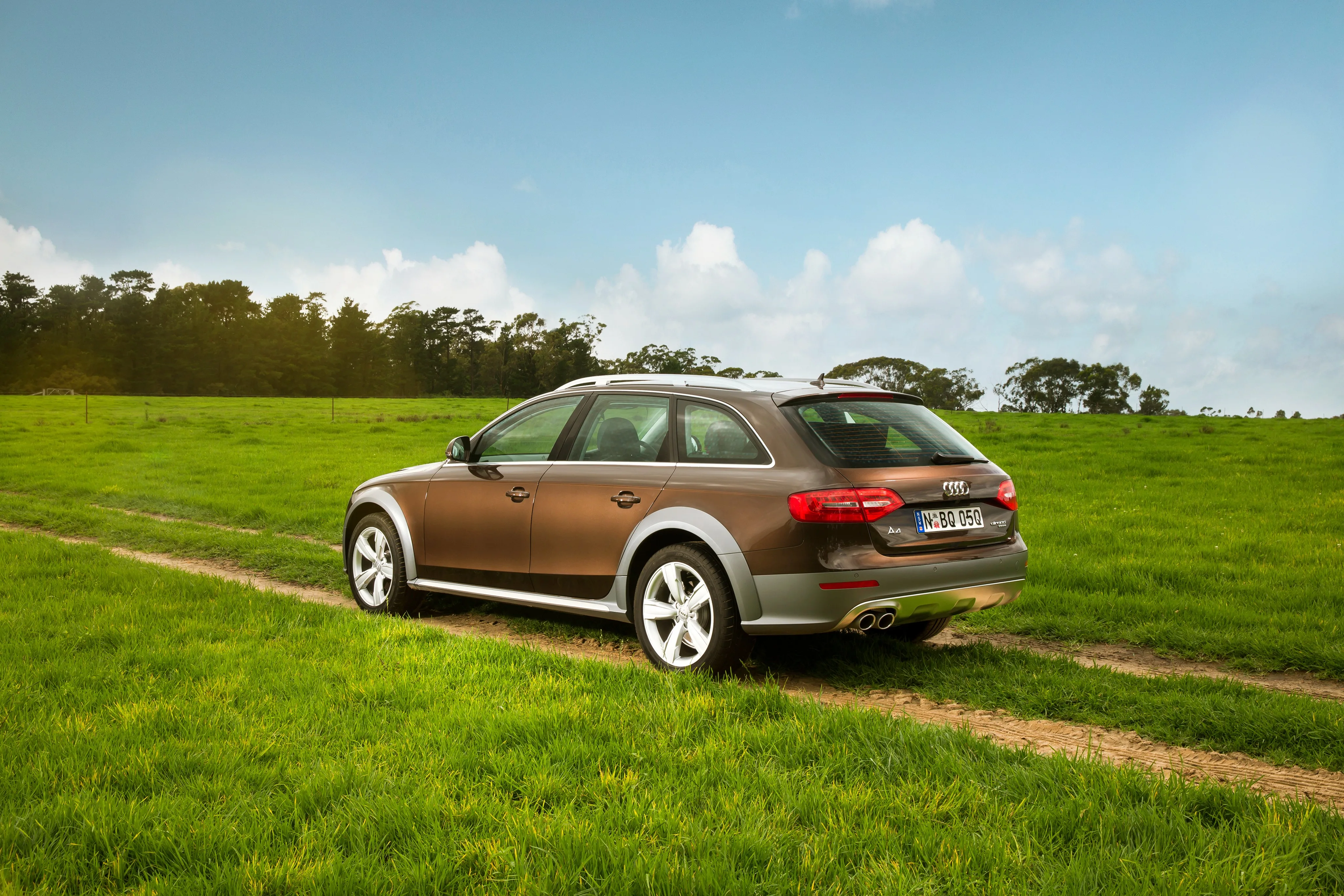 AUDI-A4-Allroad-4415_58.jpg
