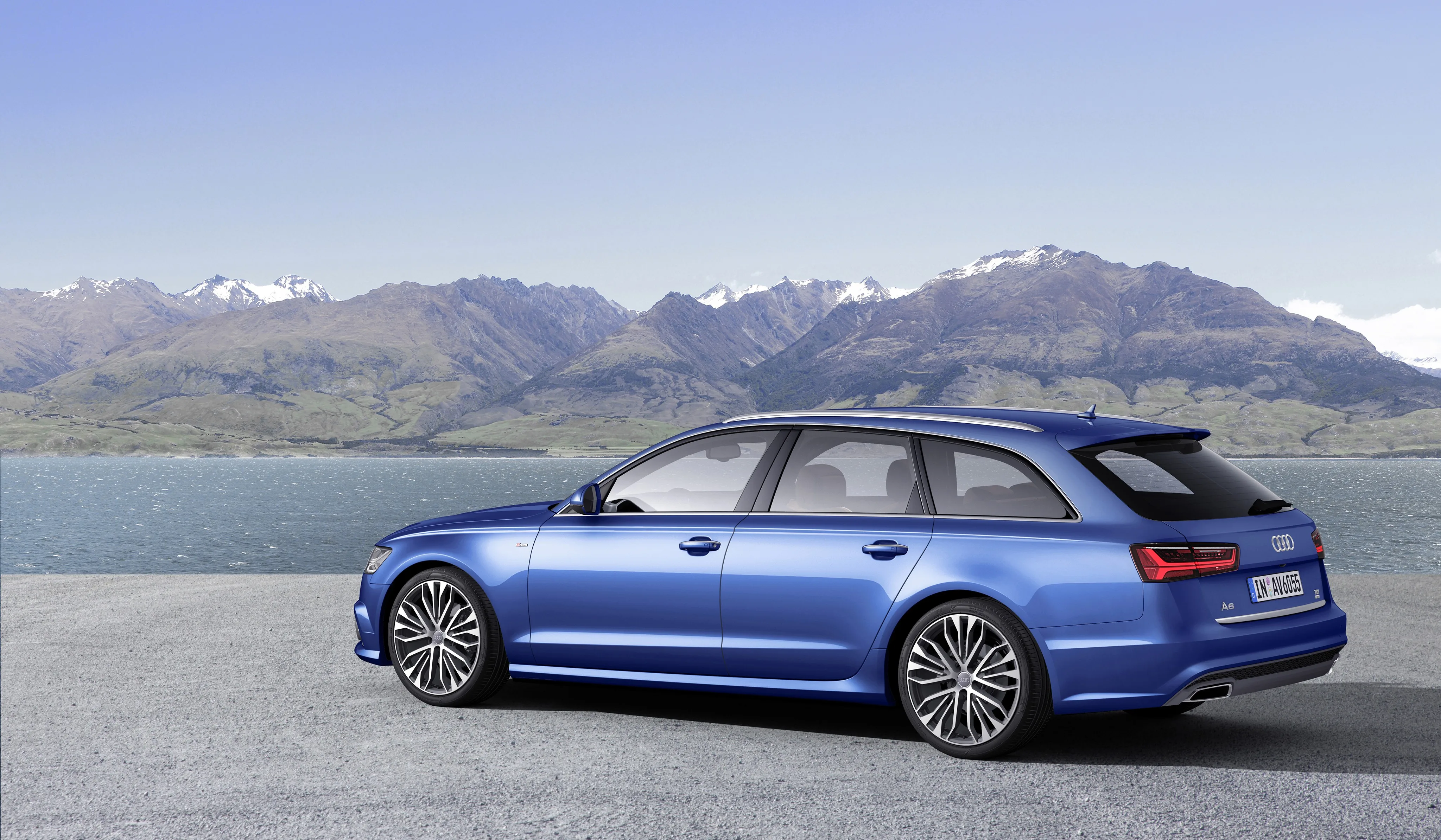 AUDI-A6-Avant-5424_23.jpg