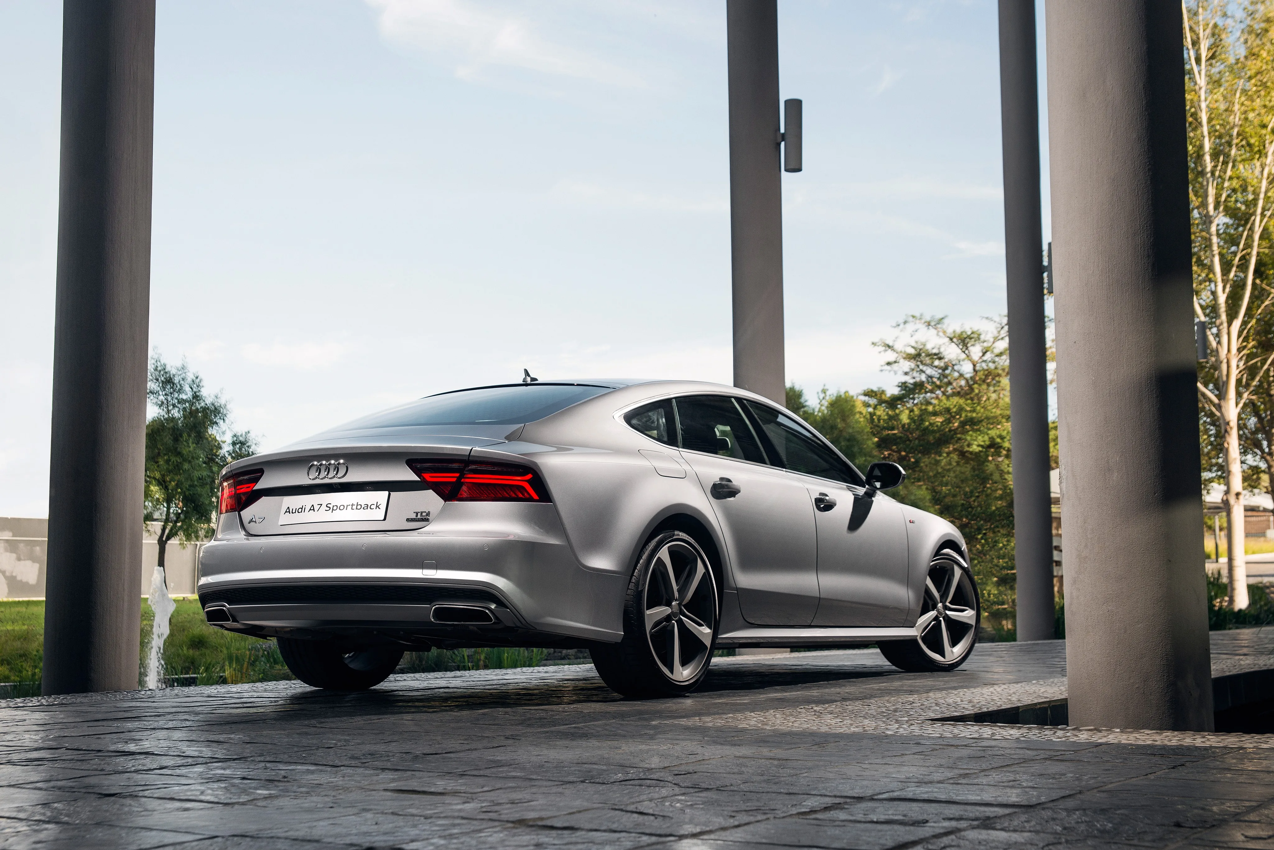 AUDI-A7-Sportback-5206_33.jpeg