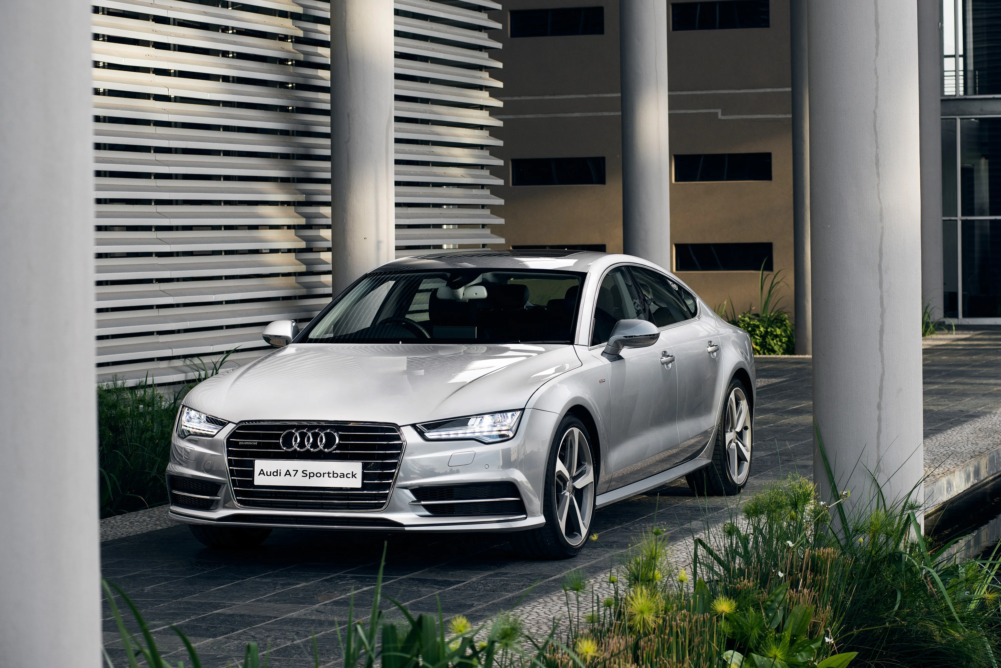 AUDI-A7-Sportback-5206_36.jpeg