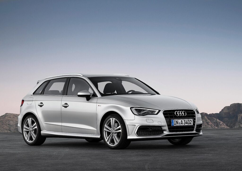 AUDI A3 Sportback (5 drzwiowe) 2012-2016
