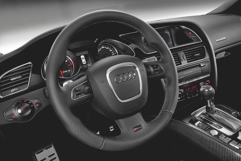 AUDI RS5 2010-2017