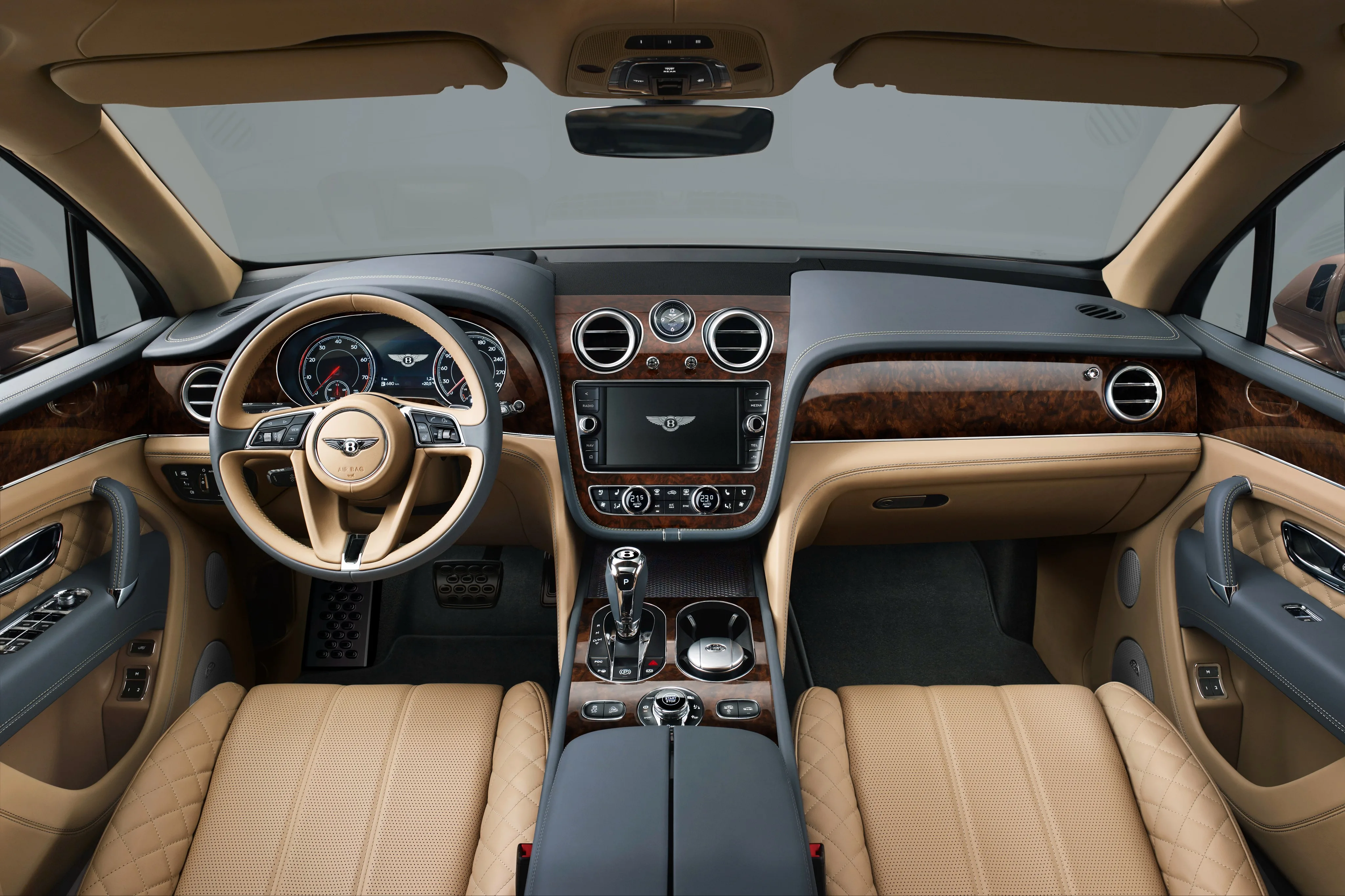 BENTLEY-Bentayga-5530_1.jpeg
