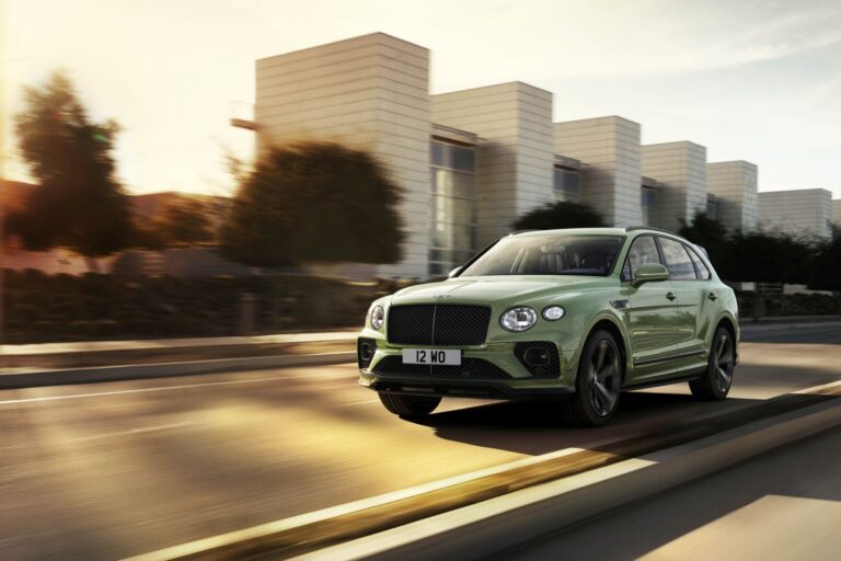 BENTLEY Bentayga 2020-Present