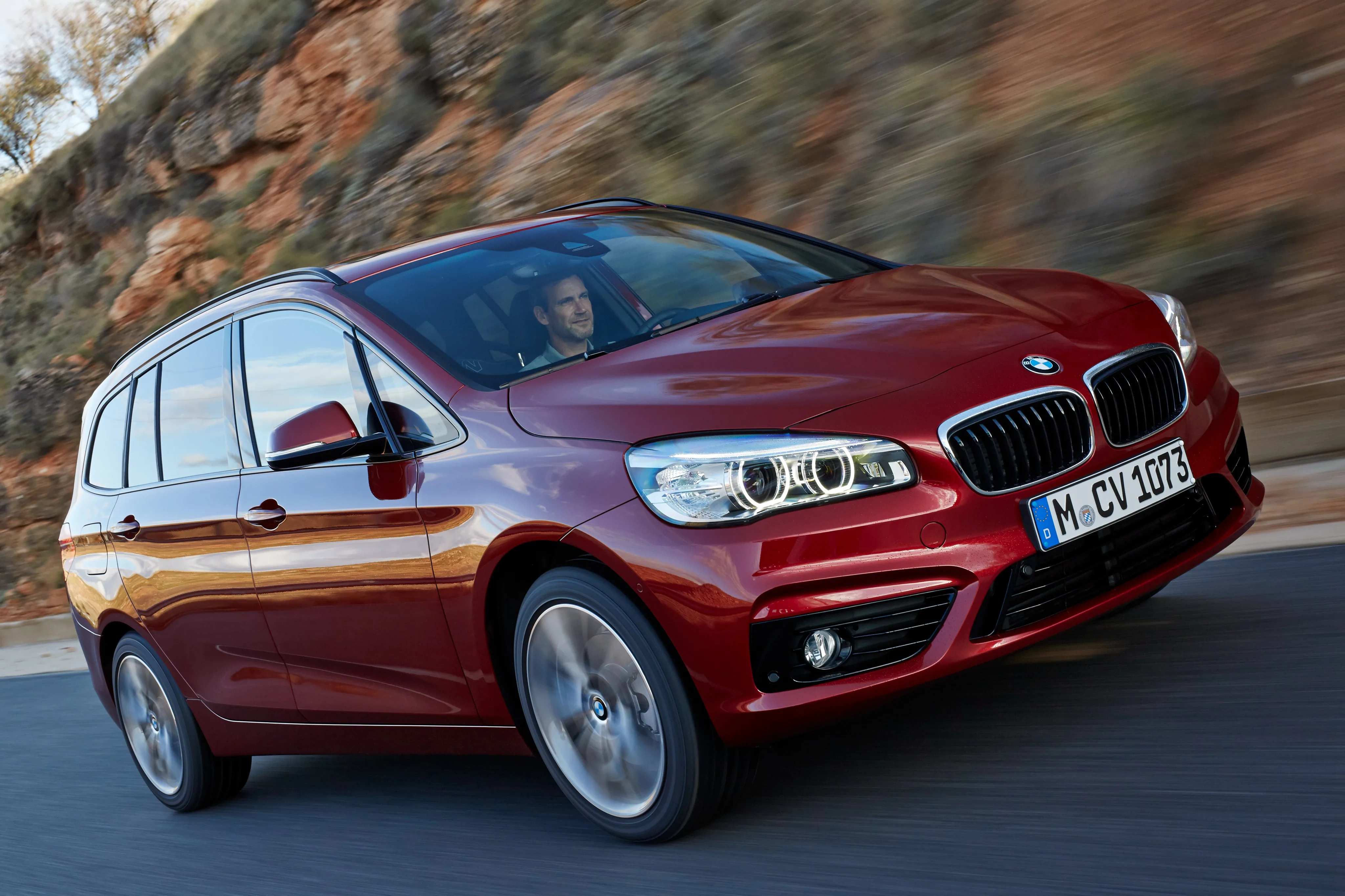 BMW-2-Series-Gran-Tourer-5390_30.jpg