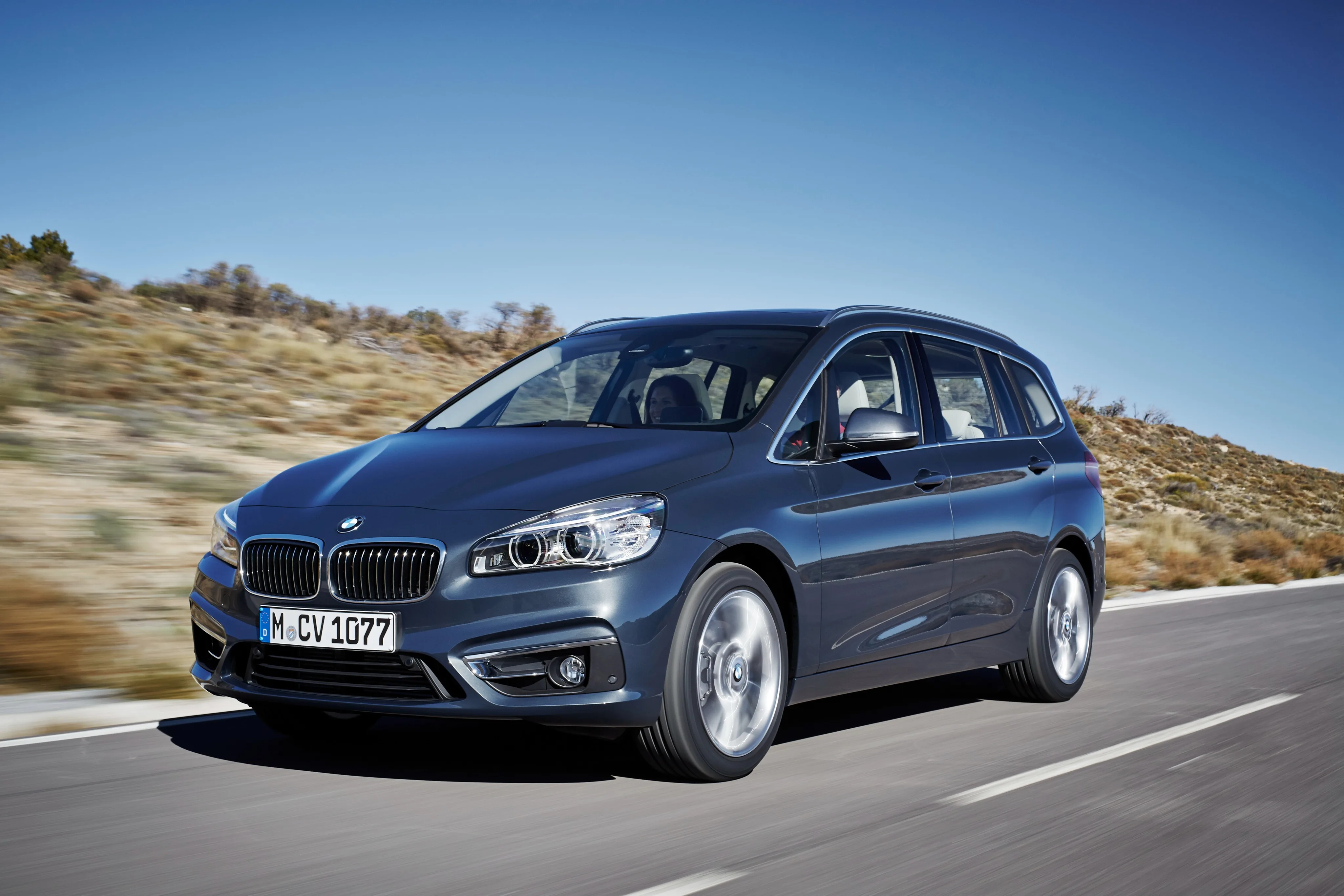 BMW-2-Series-Gran-Tourer-5390_7.jpg