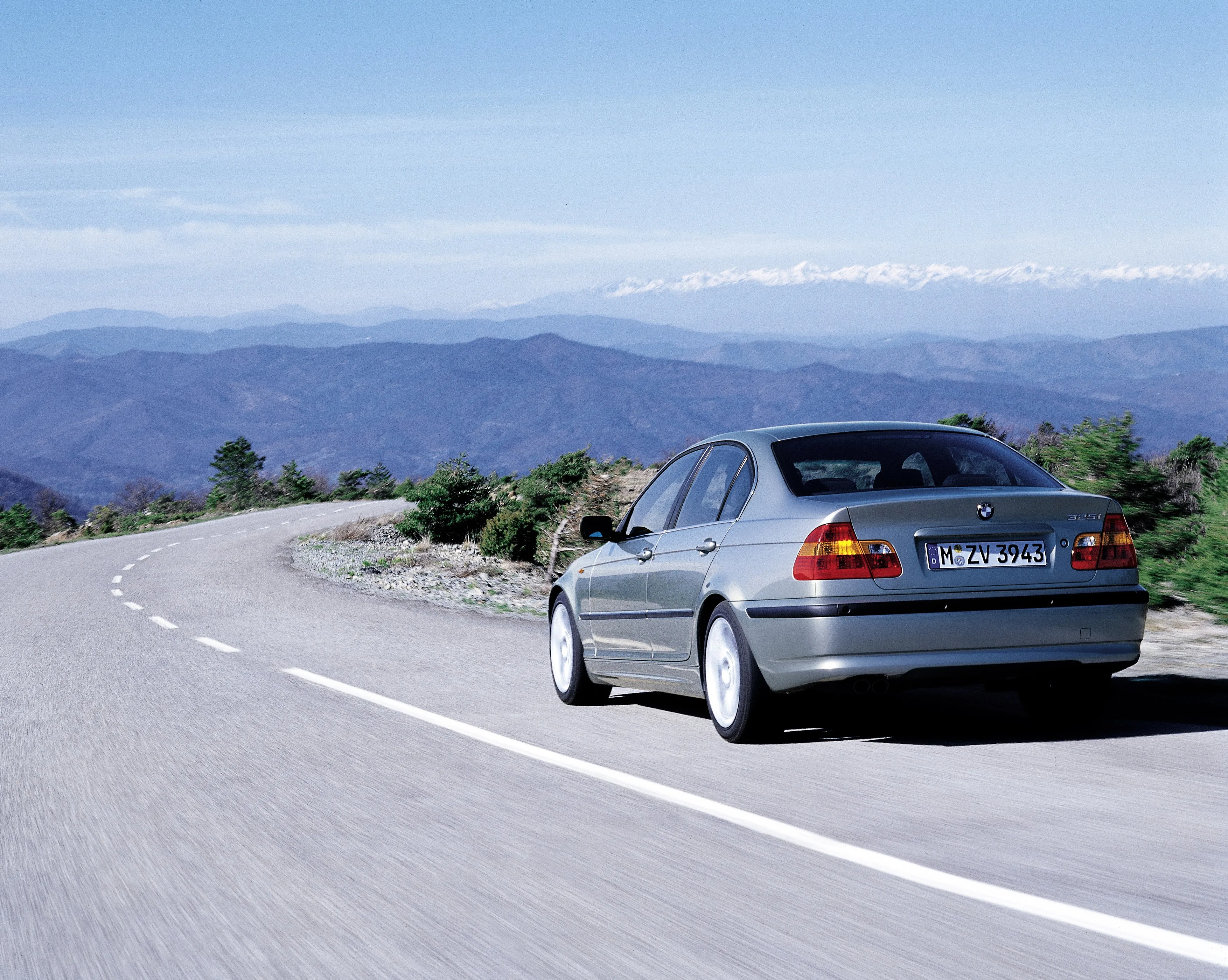BMW-3-Series-E46-1671_24.jpeg