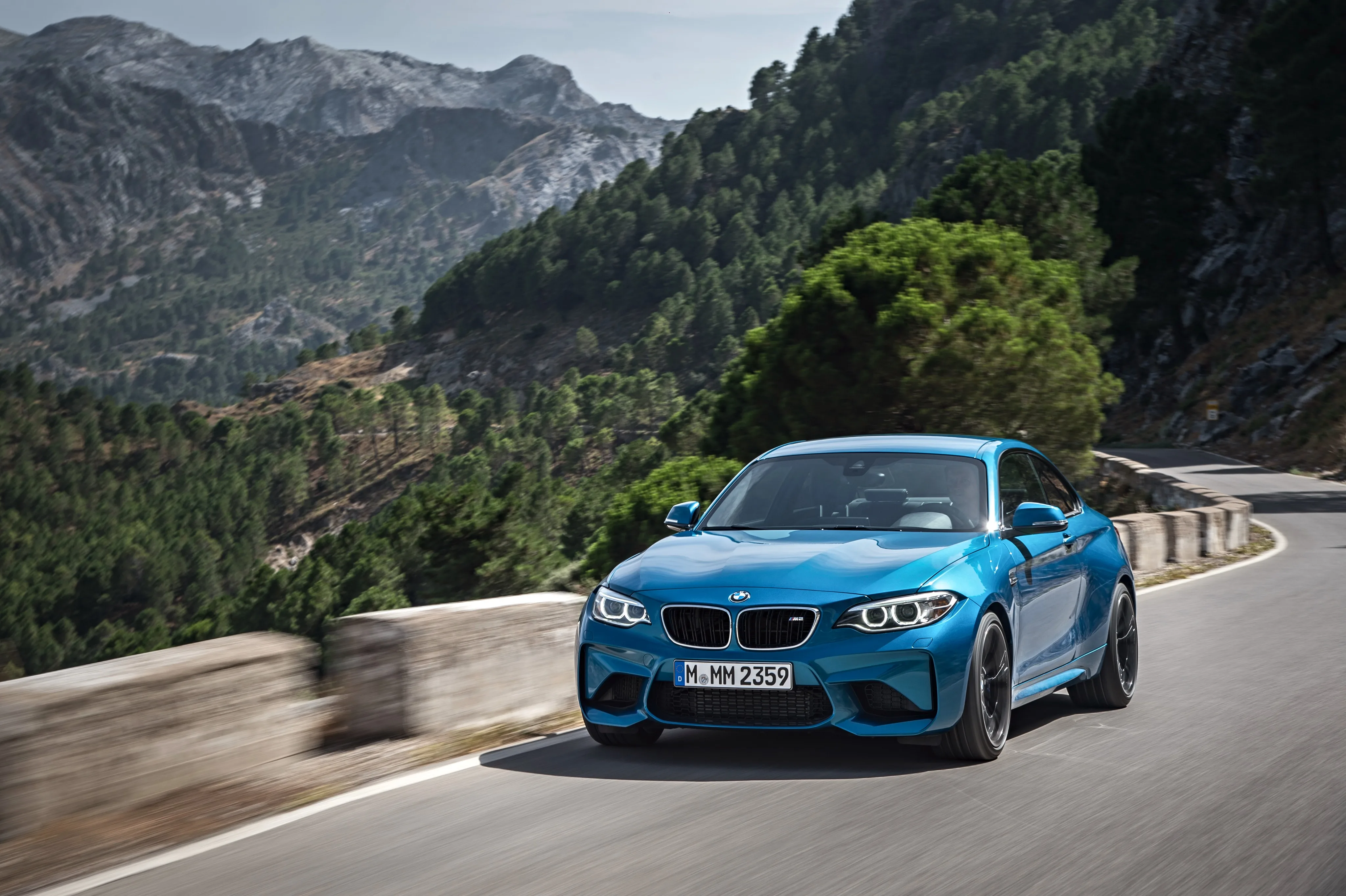 BMW-M2-F87-5529_22-1.jpeg