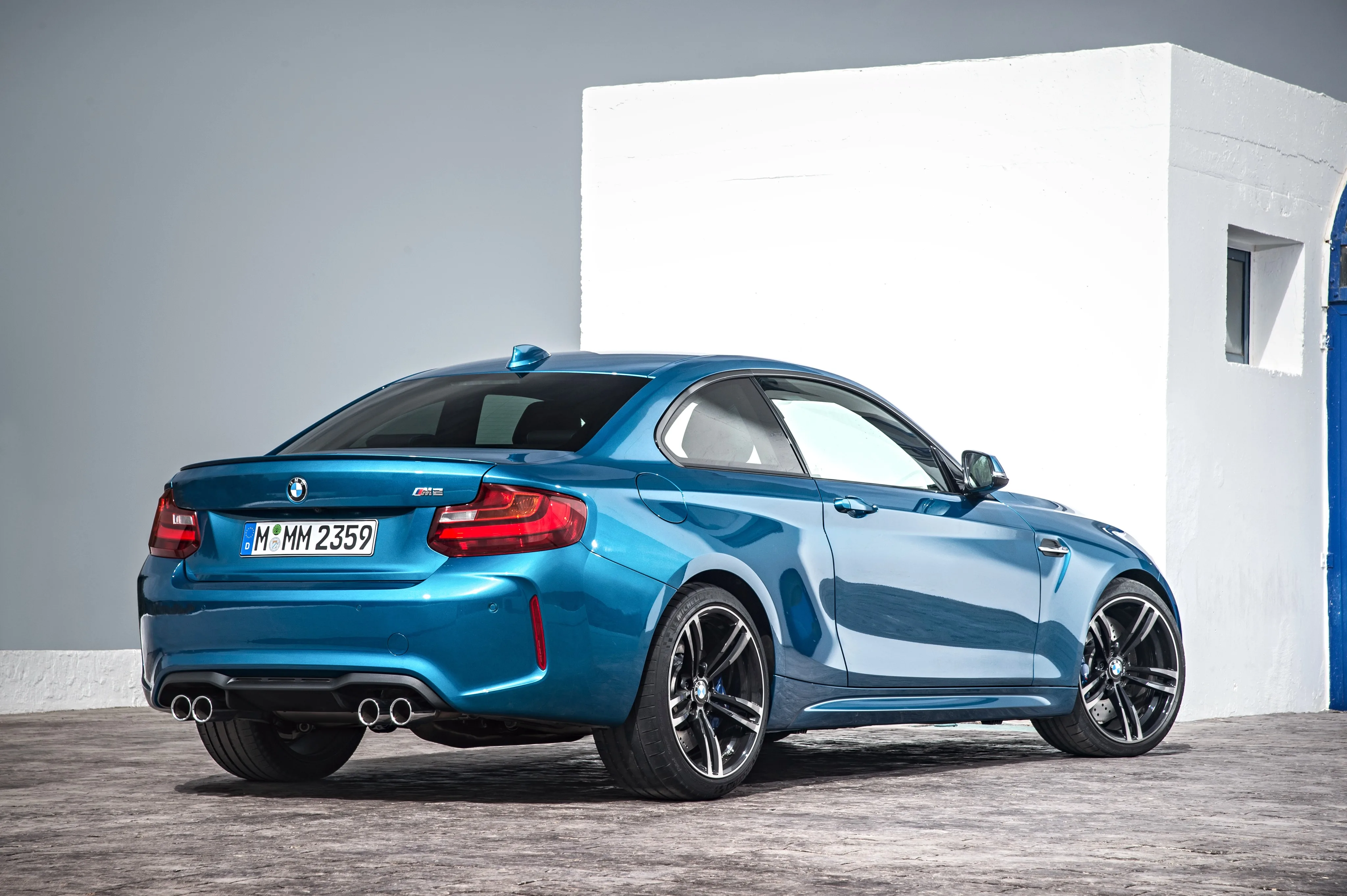 BMW-M2-F87-5529_26-1.jpeg