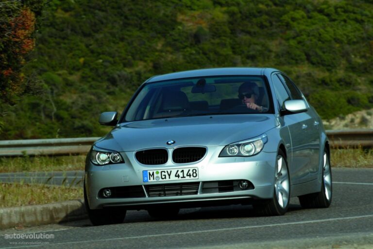 2003 BMW 5 Series (E60)