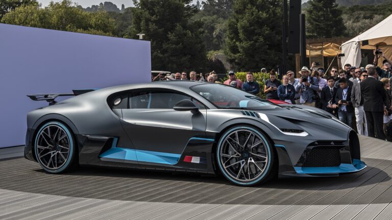 BUGATTI Divo 2018-Present