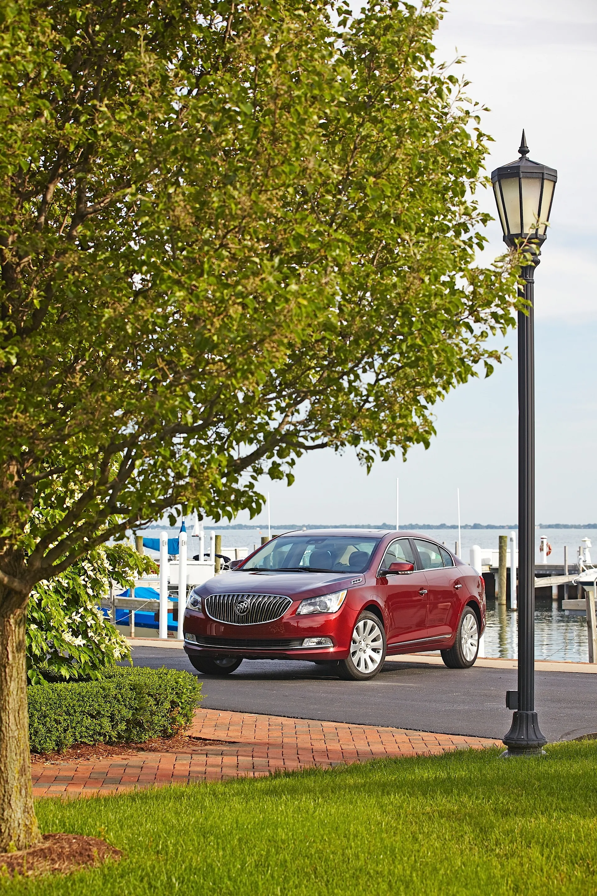 BUICK-LaCrosse-3882_65.jpg