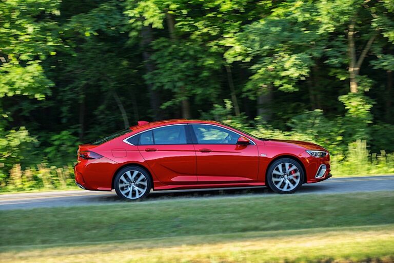 2018 Buick Regal GS