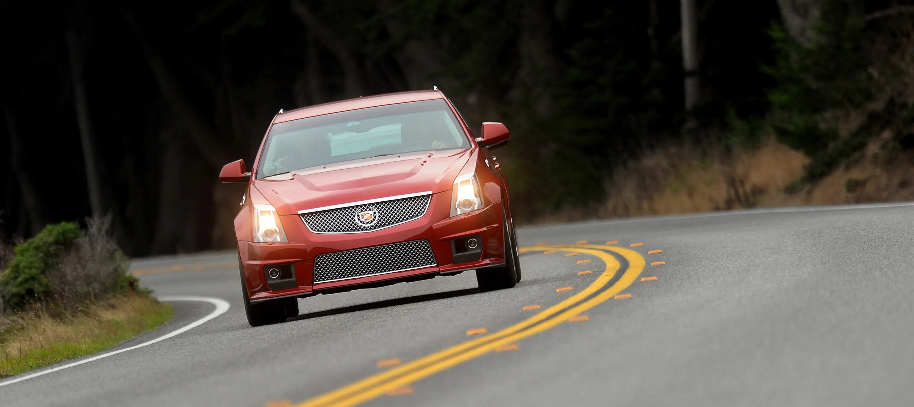 CADILLAC-CTS-V-Sport-Wagon-4459_29.jpg