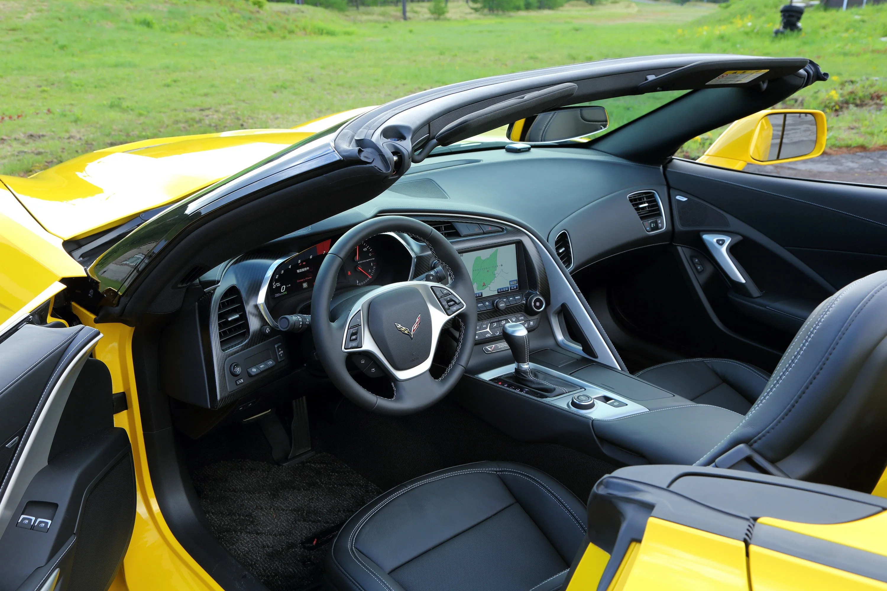 CHEVROLET-Corvette-Stingray-Convertible-C7-4870_27.jpg