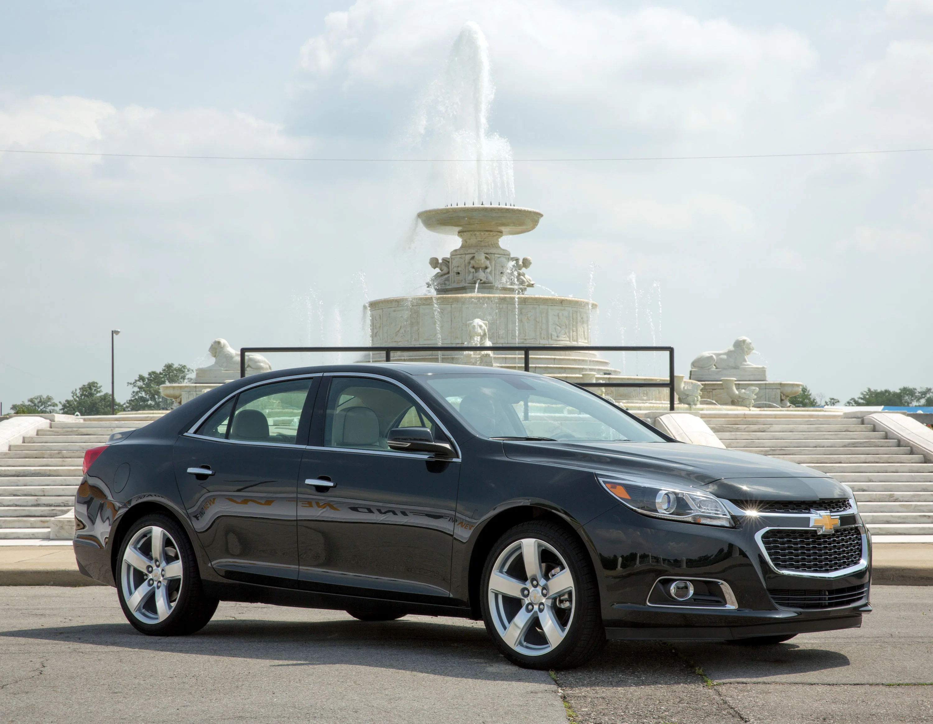 CHEVROLET-Malibu-4403_45.jpg