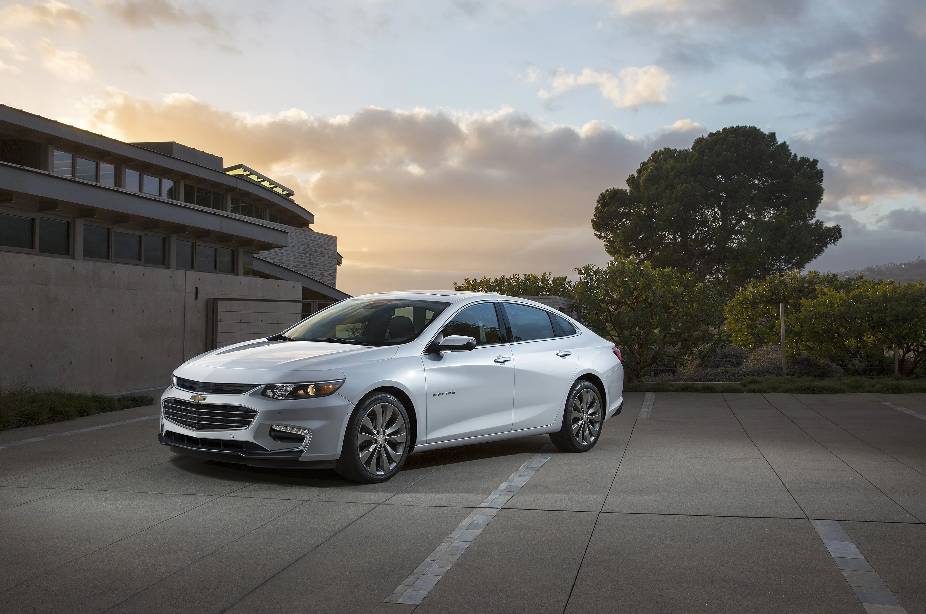 CHEVROLET-Malibu-5398_4.jpg