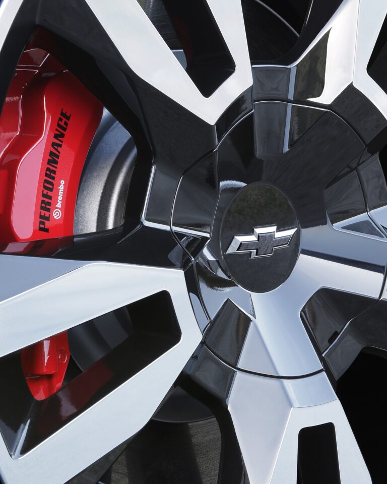 CHEVROLET RST Performance Package 2018-Present