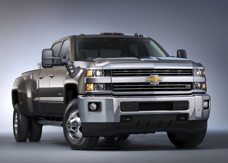2014 Chevrolet Silverad 3500HD Crew Cab
