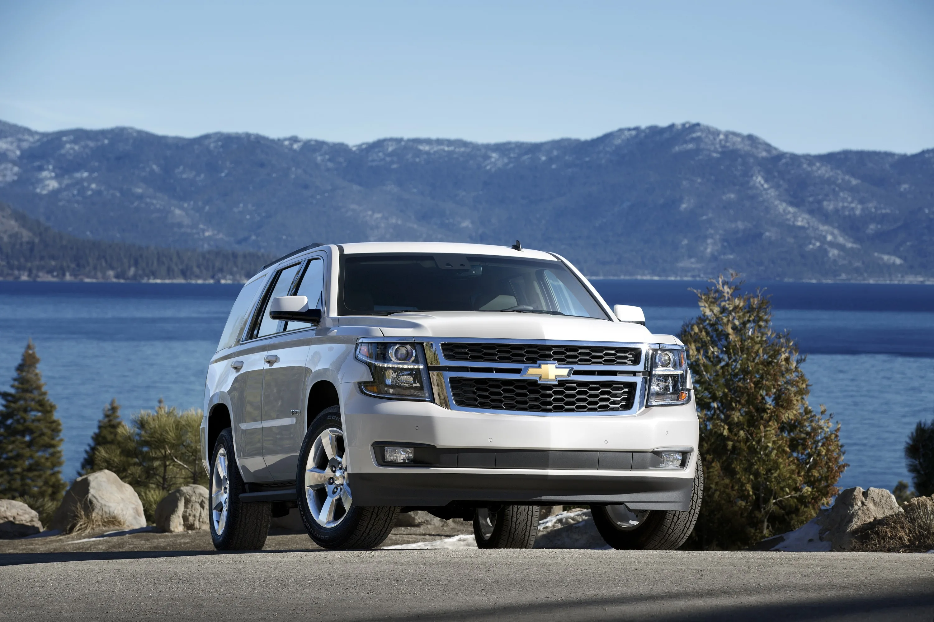 CHEVROLET-Tahoe-5003_24.jpg