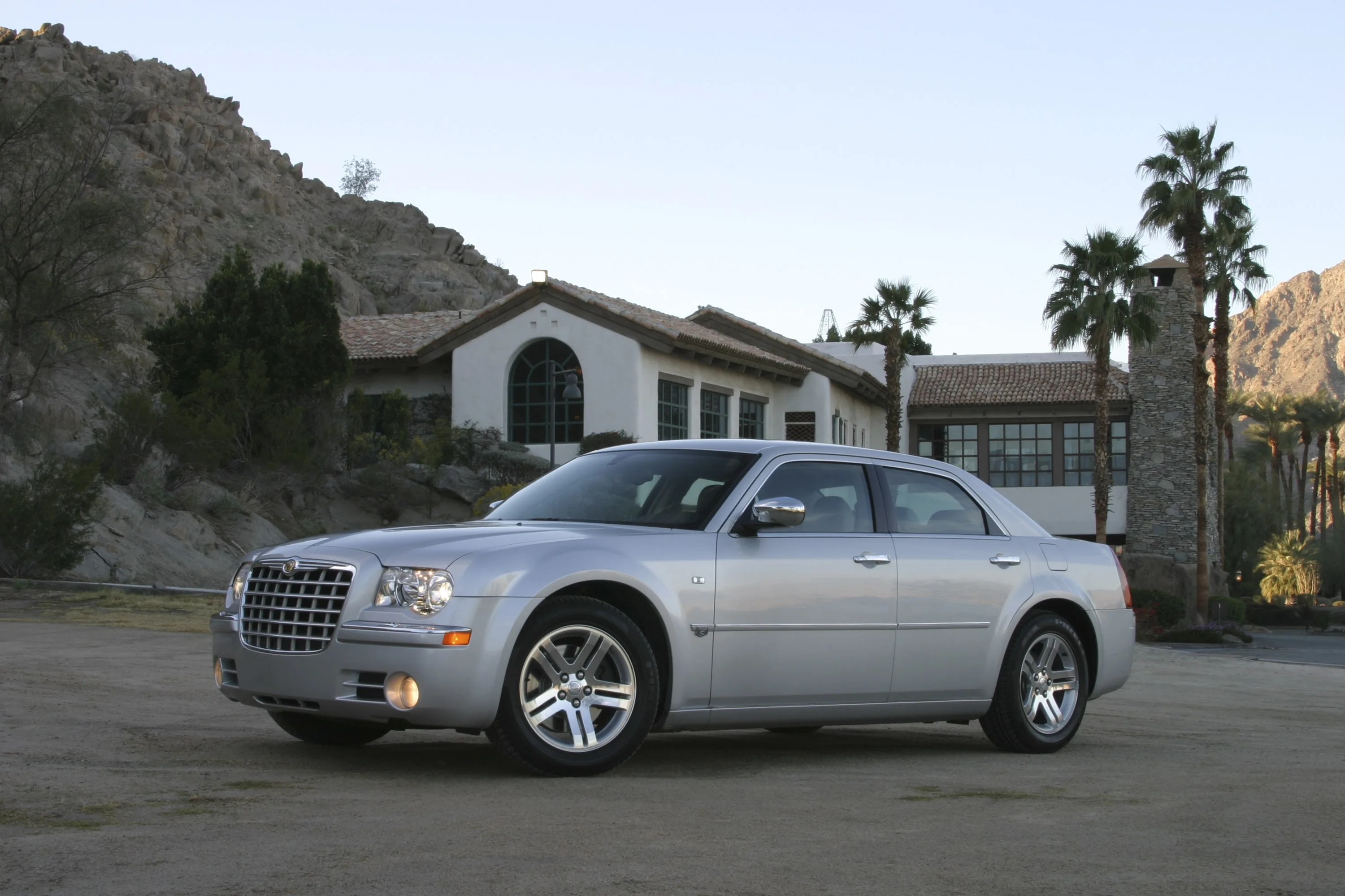 CHRYSLER-300C-2169_33.jpeg