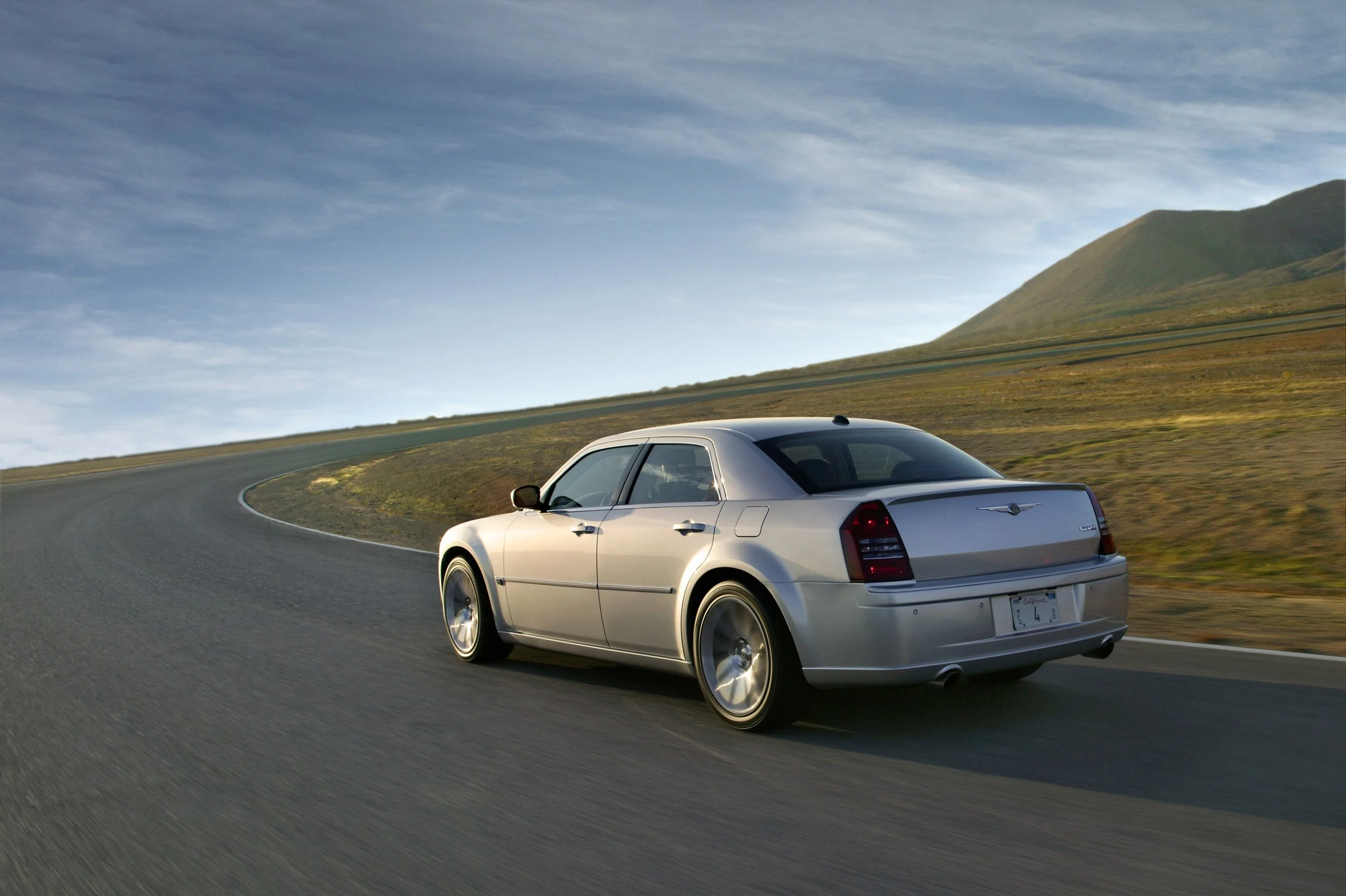 CHRYSLER-300C-SRT8-2167_48.jpeg
