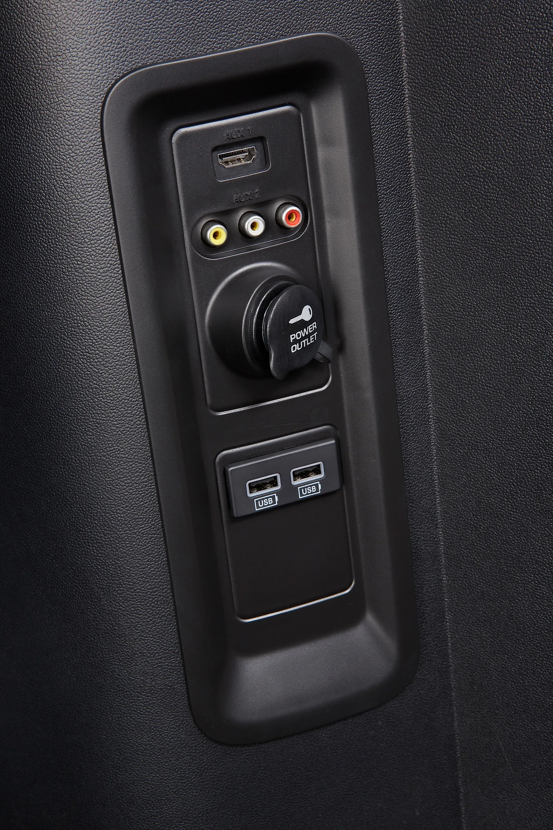 2013 Chrysler Town &amp; Country S